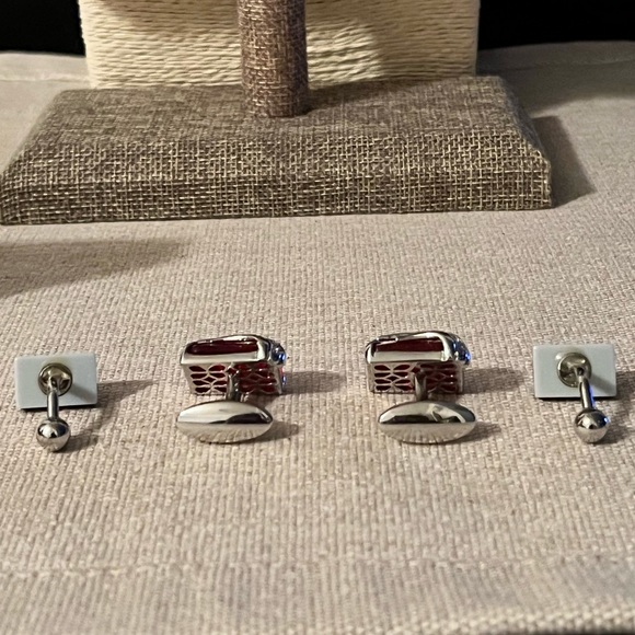 BOSS HUGO BOSS AUTHENTIC DESIGNERS CUFFLINKS & STORAGE BOX - Picture 9 of 17